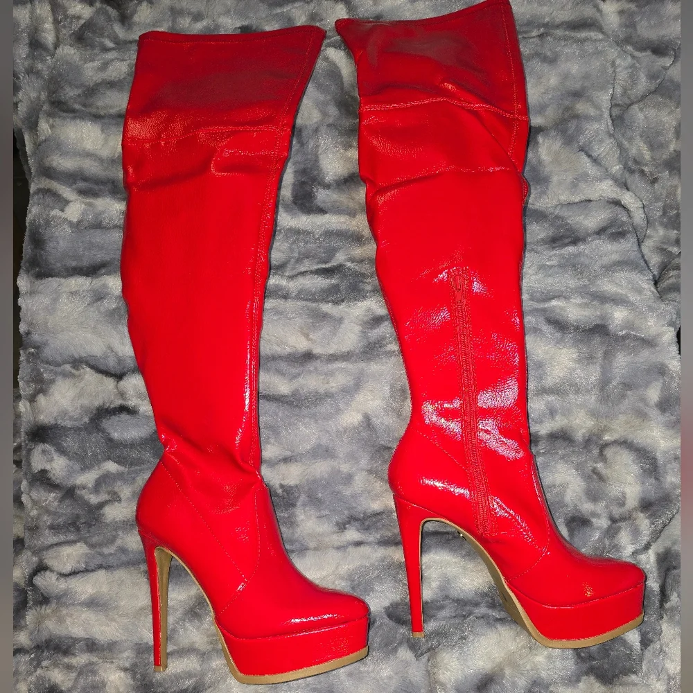 NWB‎ Thalia Sodi Silena Over-The-Knee Platform Fire Engine Red Boots size 10